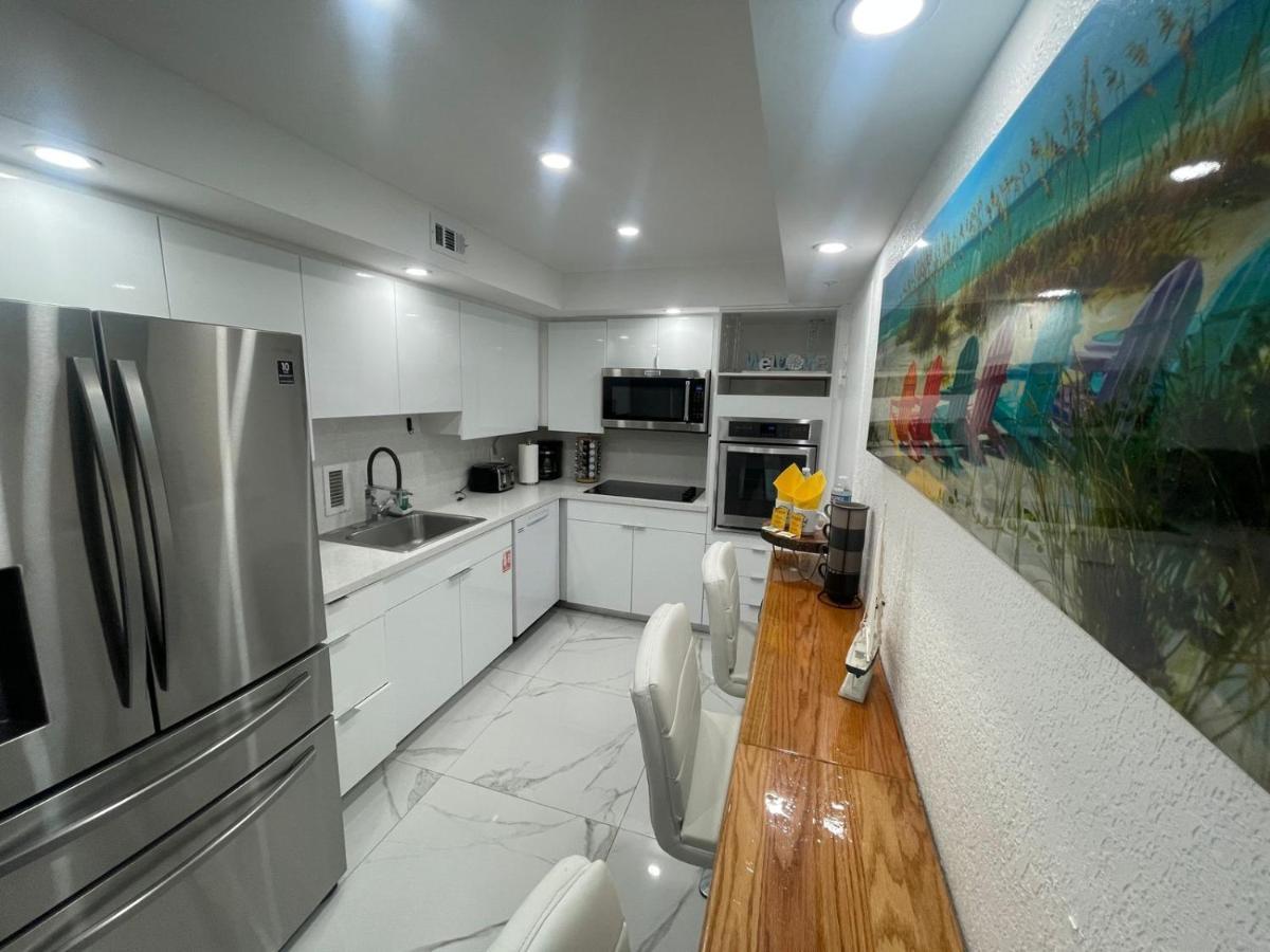 Ocean View Hollywood Apartment Exterior photo